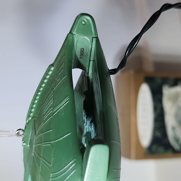 Romulan Warbird. STAR TREK THE NEXT GENERATION. Vintage Hallmark 1995 - Picture 7 of 12